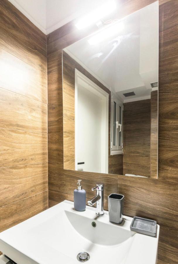 Luxuriously Central Studio In The Heart Of Αθήνα Εξωτερικό φωτογραφία
